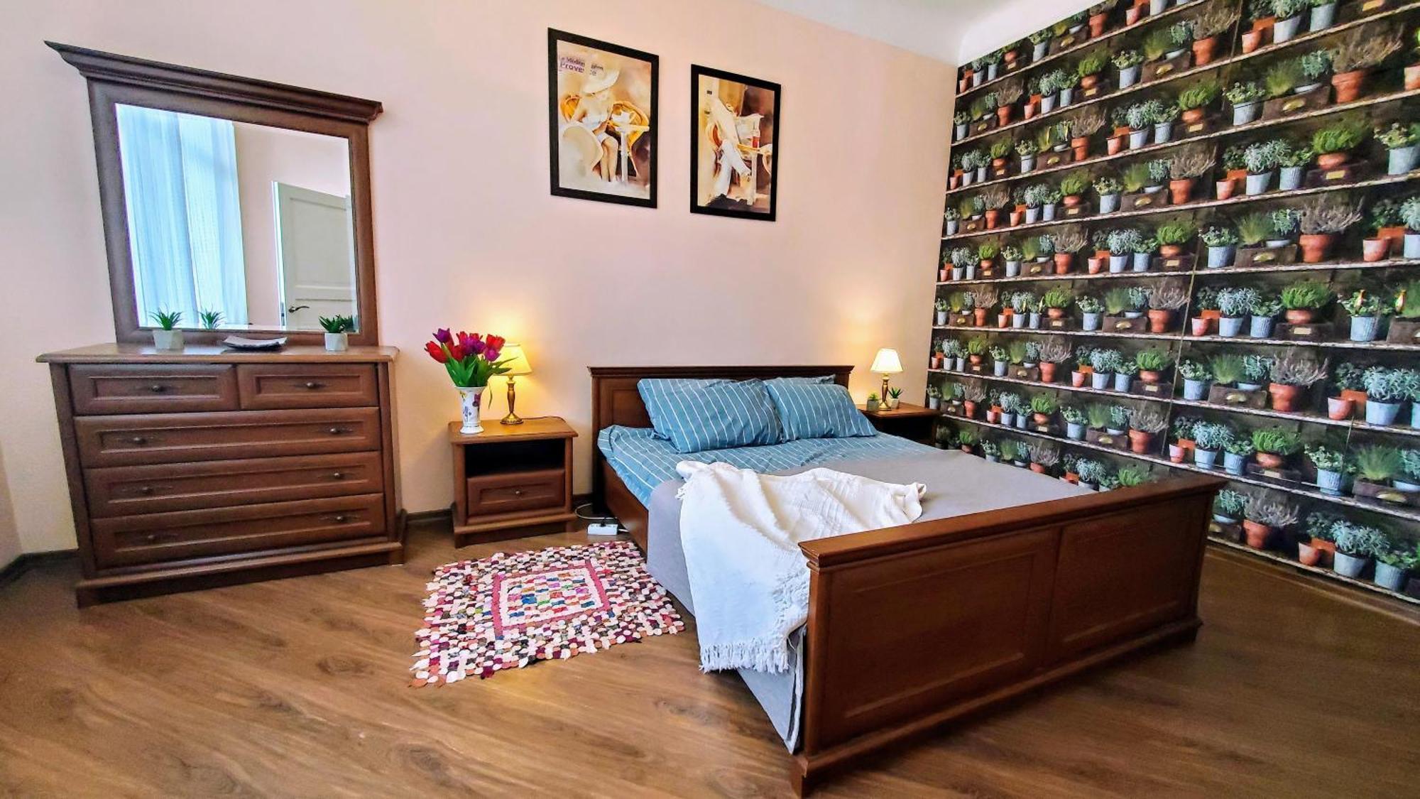 Kyiv Top Location 60M2 Apt In Old City Fast Wifi Selfchekin Ngoại thất bức ảnh