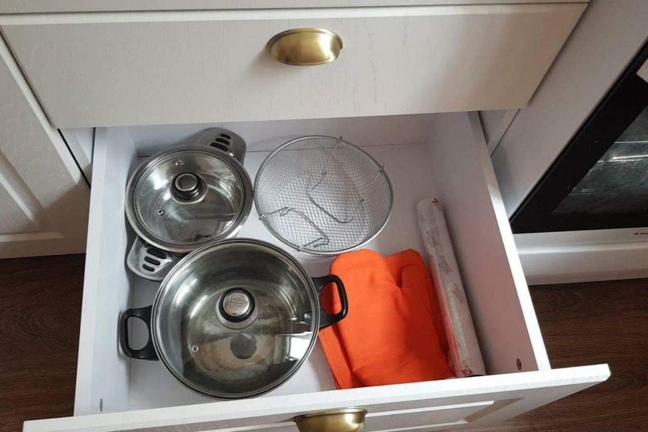 Kyiv Top Location 60M2 Apt In Old City Fast Wifi Selfchekin Ngoại thất bức ảnh